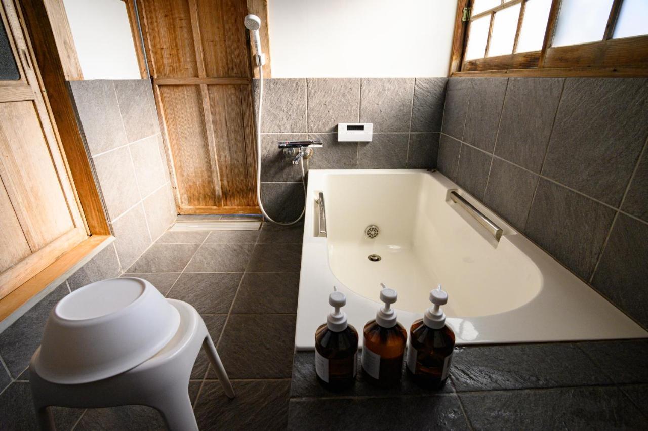 唐津市 Calali Bed & Breakfast エクステリア 写真