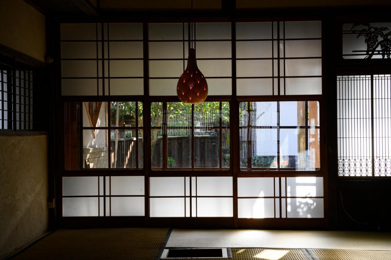 唐津市 Calali Bed & Breakfast エクステリア 写真