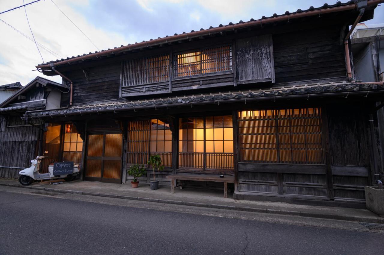 唐津市 Calali Bed & Breakfast エクステリア 写真